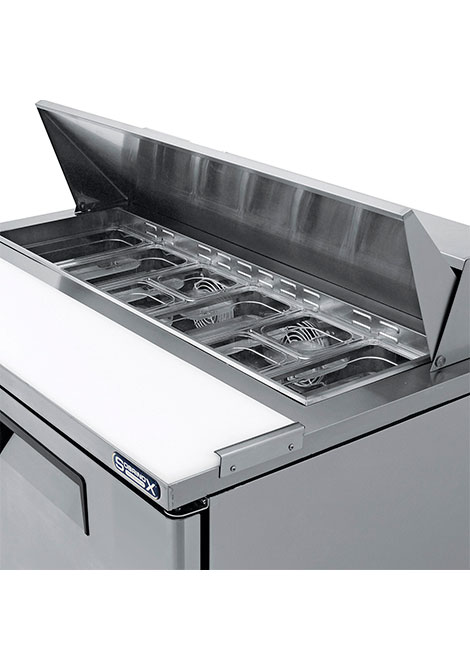 Mesa para preparar ensaladas